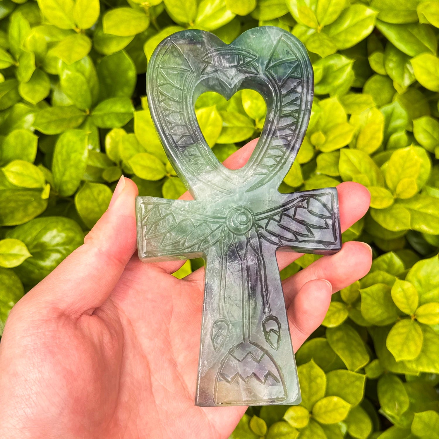 批发厂家价格抛光水晶雕刻彩虹萤石安克生命护身符水晶工艺品获取能量